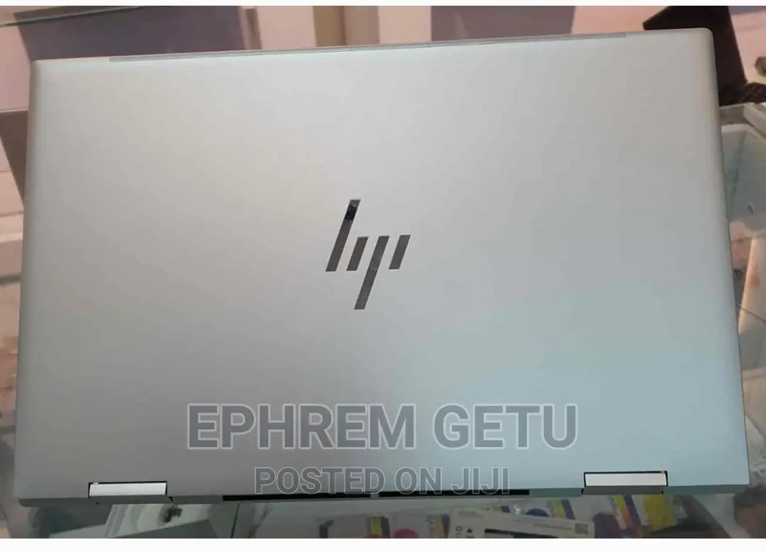 New Laptop HP Envy X360 8GB Intel Core I5 SSD 512GB