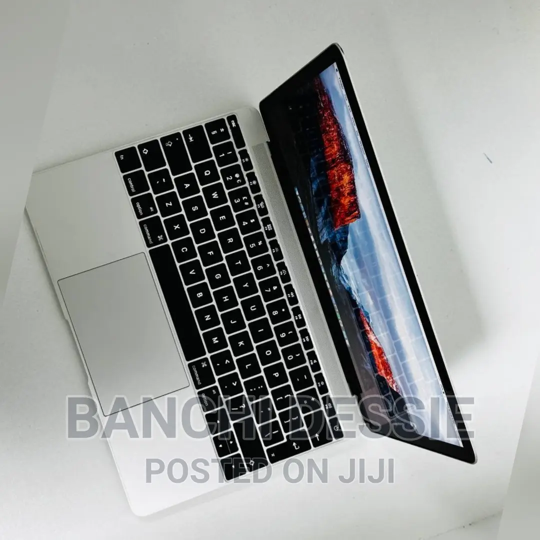 New Laptop Apple MacBook 2016 8GB Intel Core I5 SSD 256GB