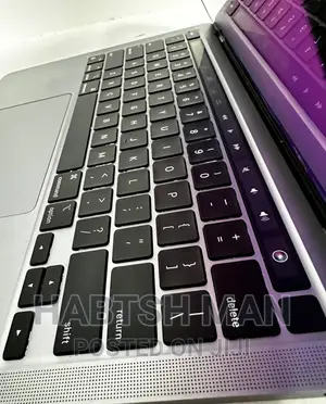 New Laptop Apple MacBook Pro M1 16GB Apple M1 Pro SSD 512GB