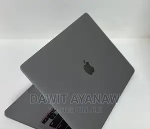 New Laptop Apple MacBook Pro 2020 M1 8GB Apple M1 SSD 512GB