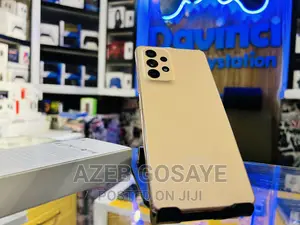 Photo - New Samsung Galaxy A53 5G 128 GB Orange