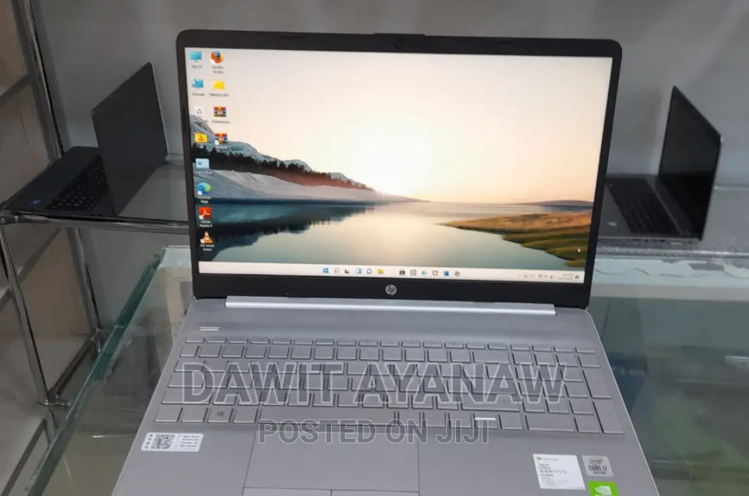 New Laptop HP Stream Notebook 8GB Intel Core I7 HDD 1T