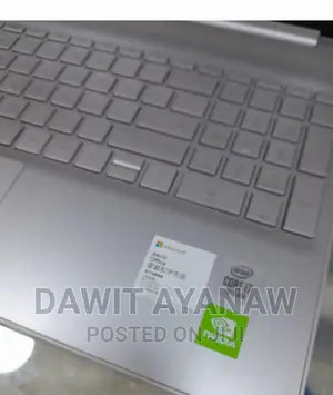 New Laptop HP Stream Notebook 8GB Intel Core I7 HDD 1T