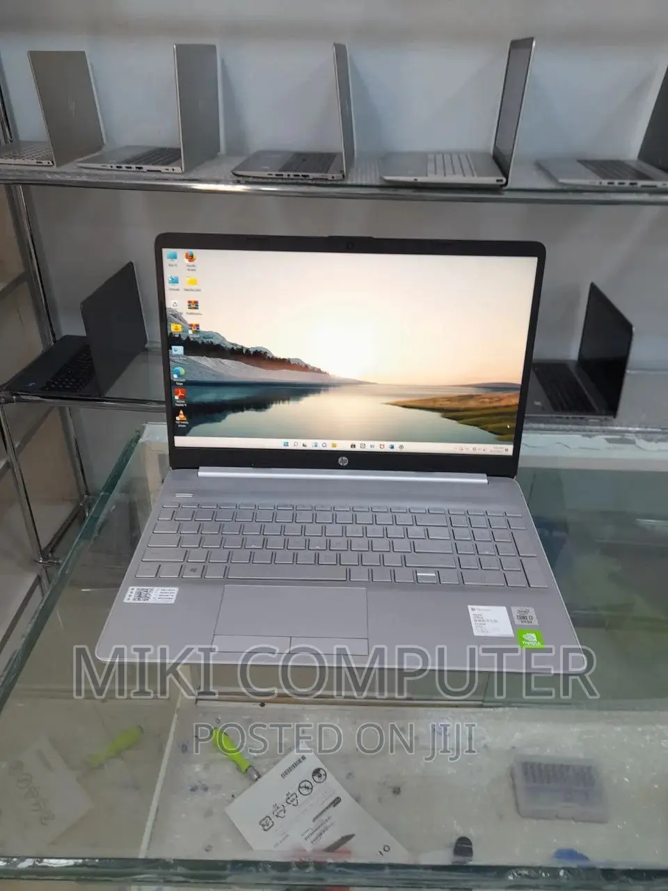New Laptop HP Stream Notebook 8GB Intel Core I7 SSD 1T
