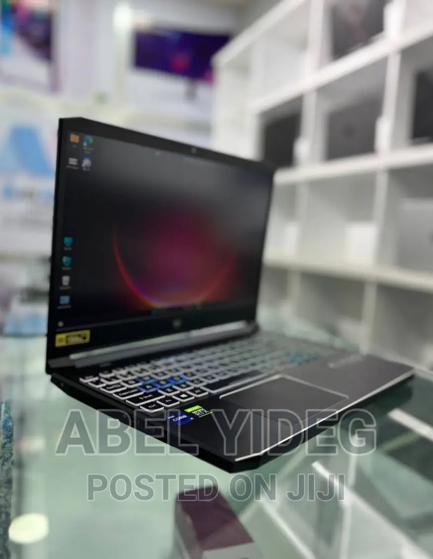 New Laptop Acer Predator Helios 300 16GB Intel Core I9 SSD 512GB