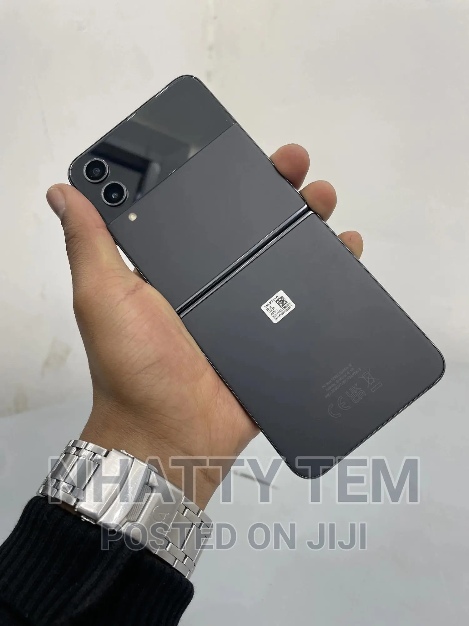 New Samsung Galaxy Z Flip4 128 GB Black