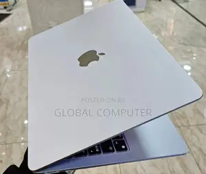 New Laptop Apple MacBook Air 2022 M2 8GB Apple M2 SSD 256GB