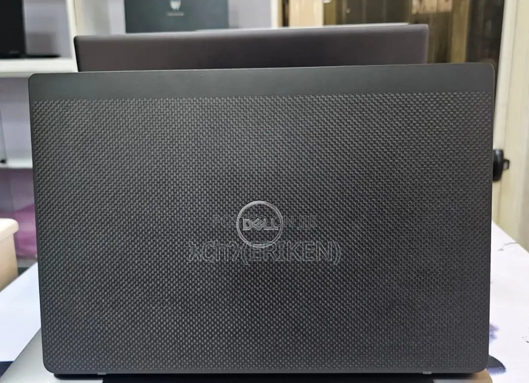 New Laptop Dell Latitude 7300 8GB Intel Core I5 SSD 256GB