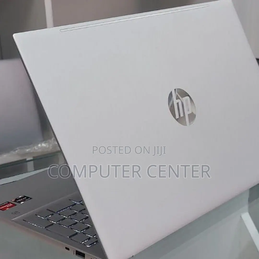 New Laptop HP Pavilion 15 8GB AMD Ryzen 5 SSD 512GB