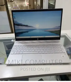 New Laptop HP Pavilion 15 8GB Intel Core I5 SSD 1T