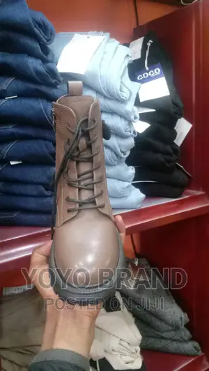 Photo - Fashion Boots