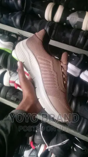 Photo - Orginal Skechers