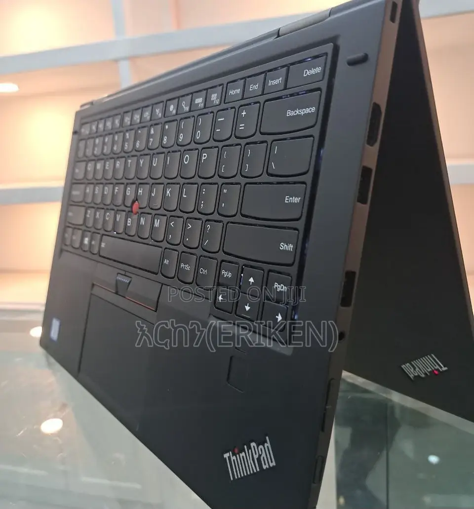 New Laptop Lenovo ThinkPad Yoga 8GB Intel Core I7 SSD 512GB