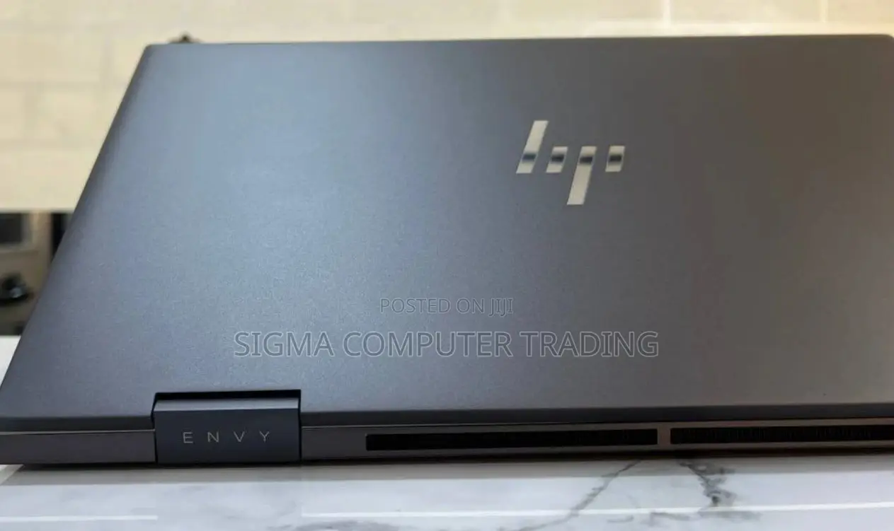 New Laptop HP Envy X360 16GB AMD Ryzen 7 SSD 512GB