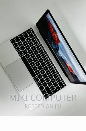 New Laptop Apple MacBook 2016 8GB SSD 256GB