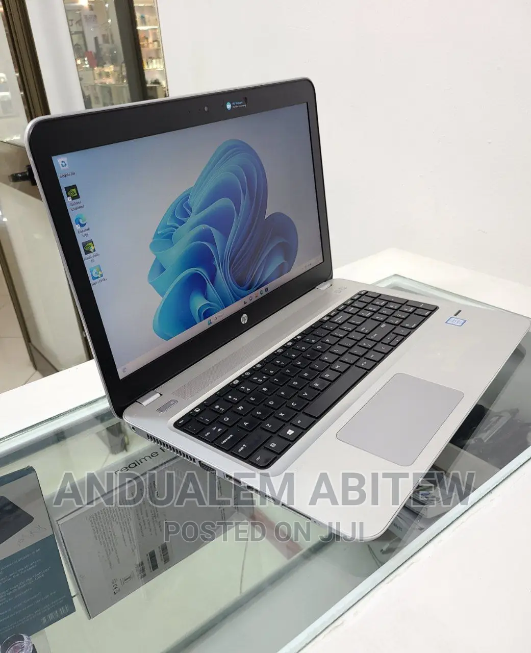 New Laptop HP ProBook 450 G4 8GB Intel Core I7 SSHD+SSD 1T