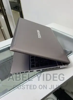 Laptop Toshiba 4GB Intel Core I5 HDD 320GB