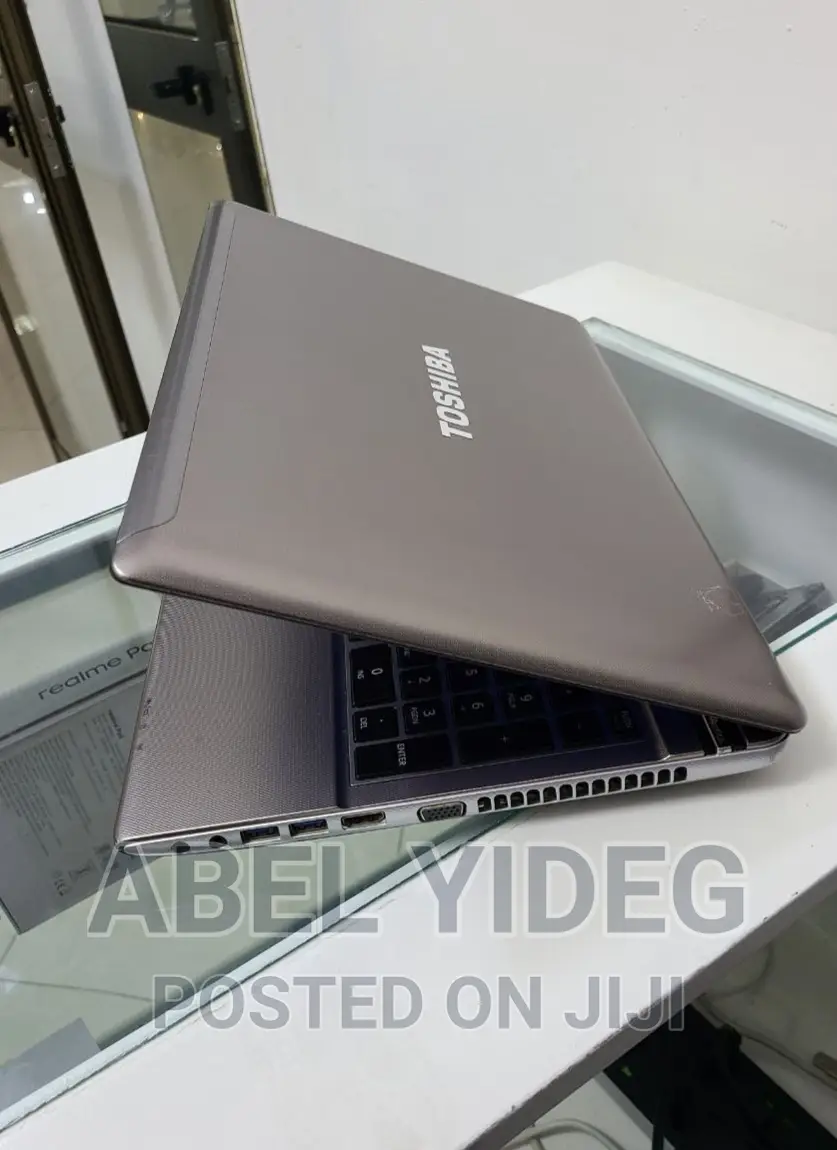 Laptop Toshiba 4GB Intel Core I5 HDD 320GB