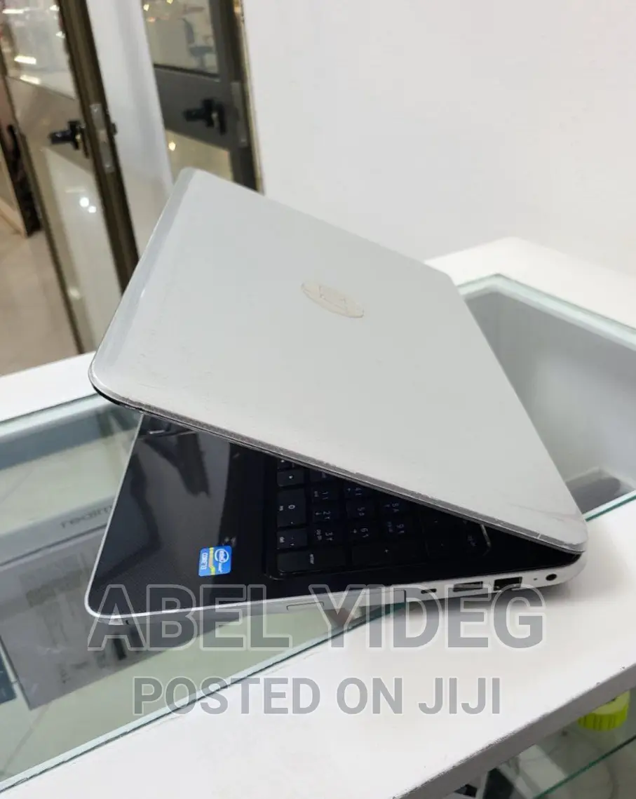 New Laptop HP Pavilion 15 4GB Intel Core I3 HDD 500GB