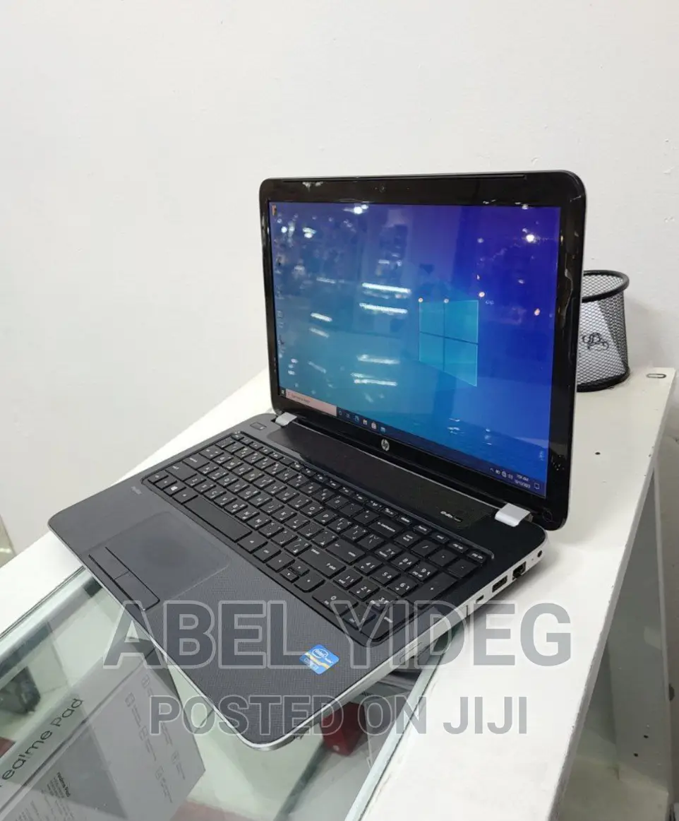 New Laptop HP Pavilion 15 4GB Intel Core I3 HDD 500GB