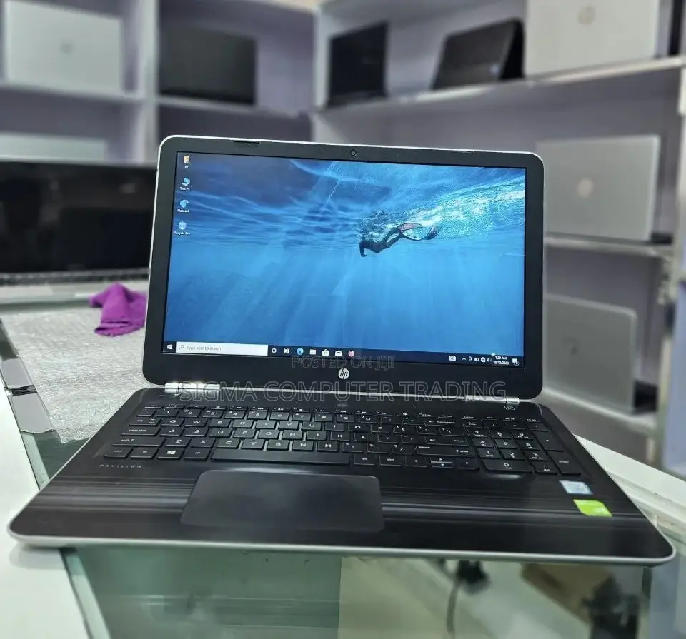 New Laptop HP Pavilion 15 8GB Intel Core I5 HDD 1T