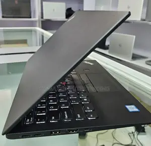 Photo - New Laptop Lenovo ThinkPad X1 Carbon 8GB Intel Core I7 SSD 512GB