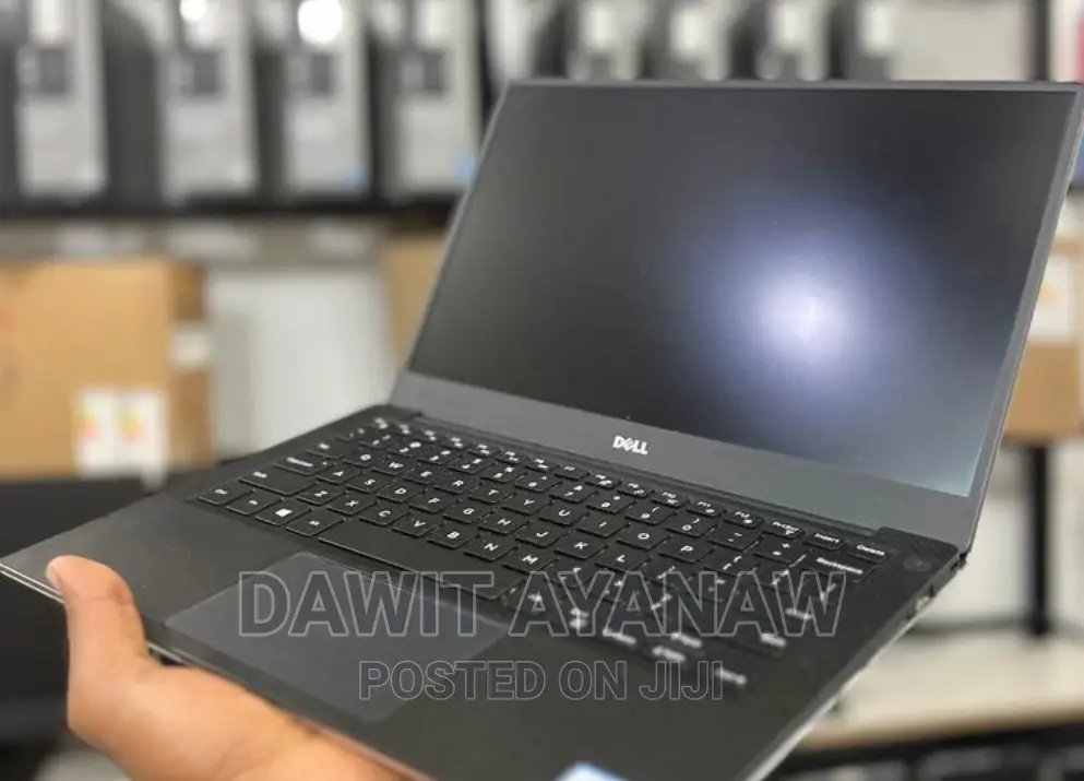 New Laptop Dell 16GB Intel Core I5 SSD 512GB