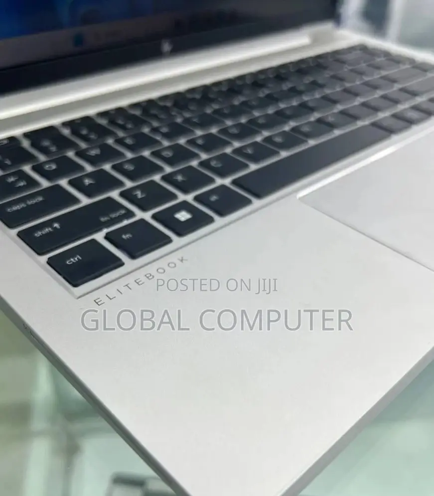 New Laptop HP EliteBook 840 16GB Intel Core I5 SSD 512GB
