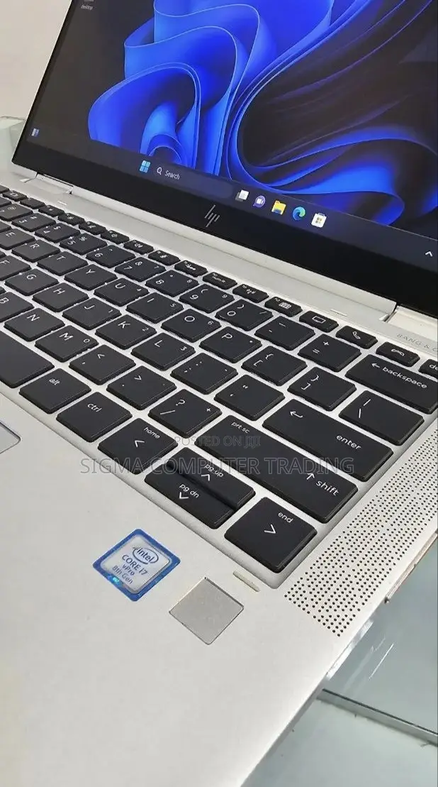 New Laptop HP EliteBook 1030 16GB Intel Core I7 SSD 512GB