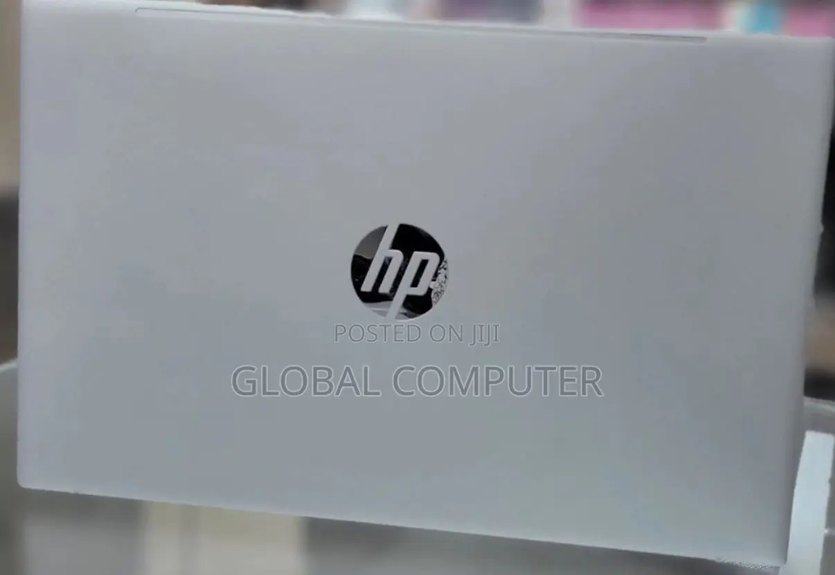 New Laptop HP Pavilion 13 16GB Intel Core I7 SSD 512GB