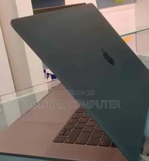 Photo - New Laptop Apple MacBook Pro 2018 16GB Intel Core I5 HDD+SSD 512GB