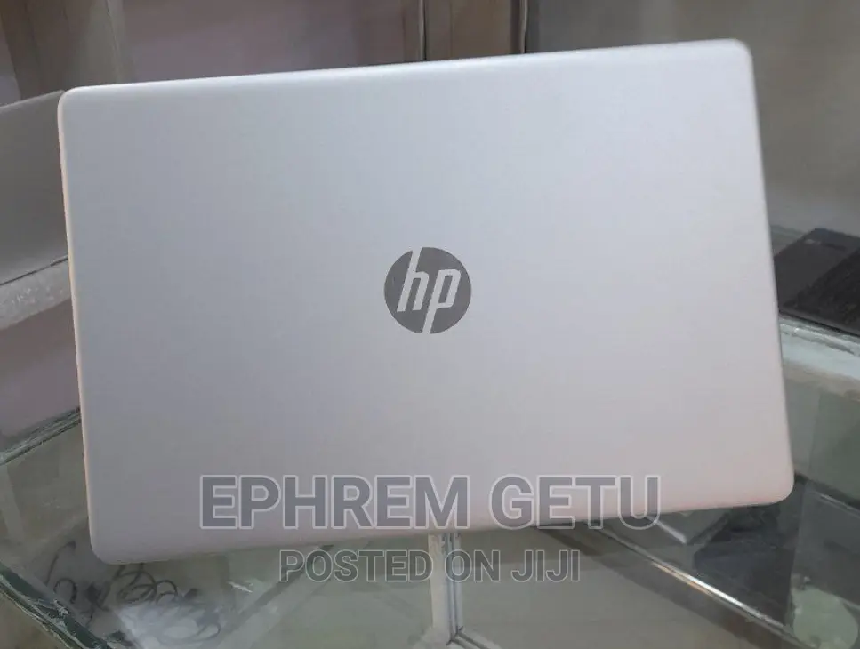 New Laptop HP Stream Notebook 8GB Intel Core I7 SSD 1T