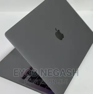 Photo - New Laptop Apple MacBook Pro M1 16GB Apple M1 Pro SSD 512GB