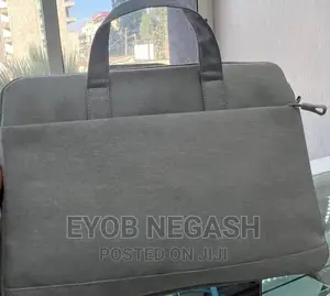 Photo - Laptop Bag