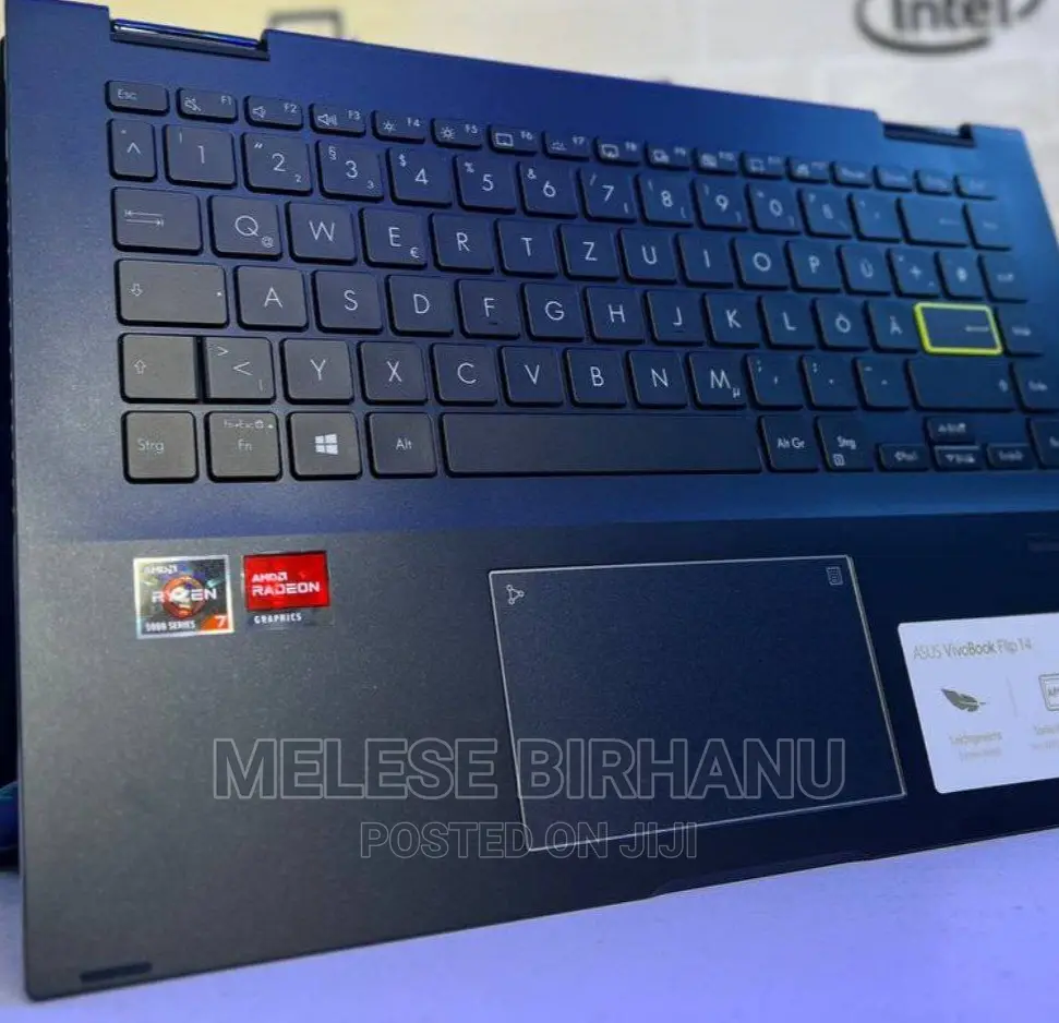 New Laptop Asus 16GB AMD Ryzen 7 SSD 512GB