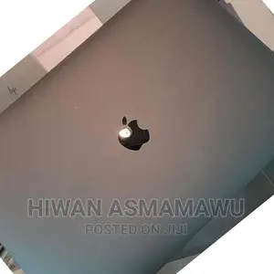 Photo - New Laptop Apple MacBook 2018 16GB Apple M1 Pro SSD 512GB