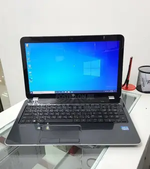 New Laptop HP Pavilion 11 4GB Intel Core I3 HDD 500GB
