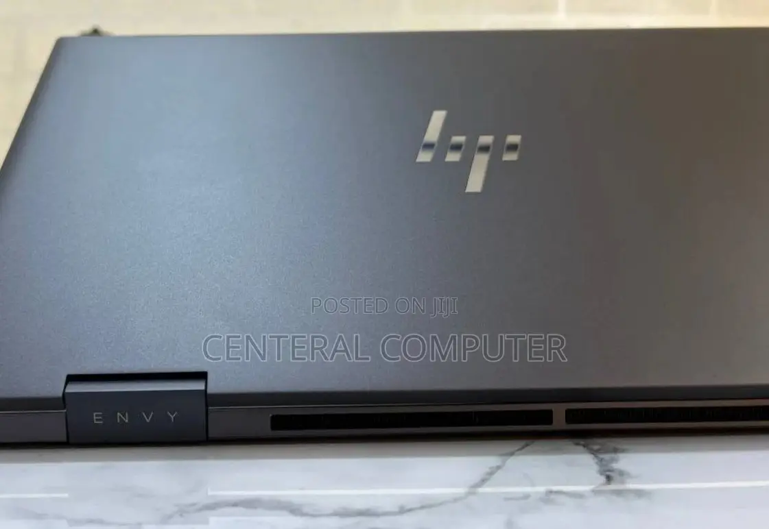 New Laptop HP Envy X360 15t 16GB AMD Ryzen 7 SSD 512GB