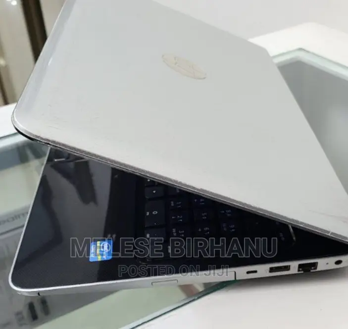 New Laptop HP Pavilion 15 4GB Intel Core I3 HDD 500GB