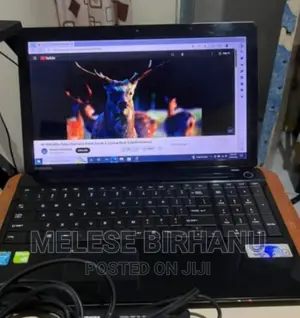 Photo - Laptop Toshiba C50 4GB Intel Core I5 HDD 500GB