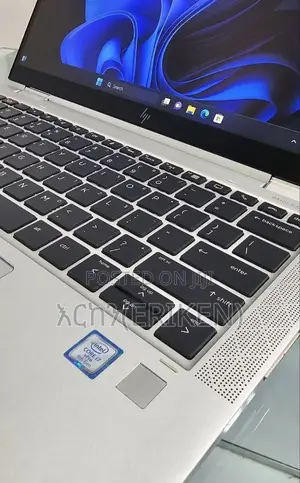 New Laptop HP EliteBook X GB Intel Core I7 SSD 512GB