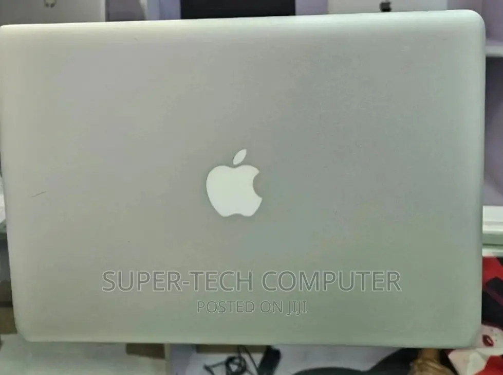 New Laptop Apple MacBook Pro 2012 4GB Intel Core I5 HDD 500GB