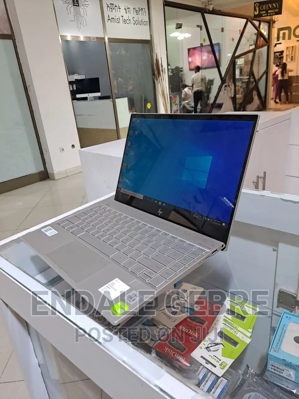 New Laptop HP Envy 13 8GB Intel Core I5 SSD 512GB