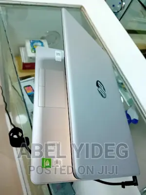 New Laptop HP Stream Notebook 8GB Intel Core I7 HDD 1T