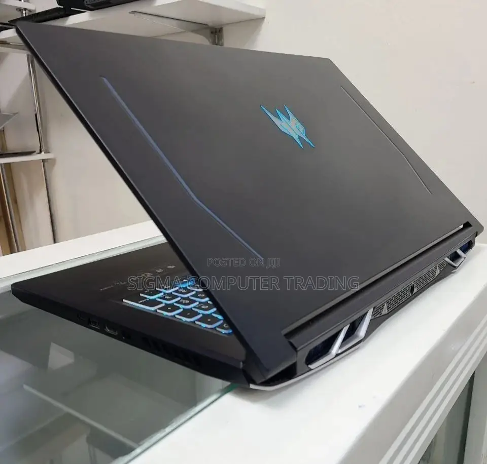 New Laptop Acer Predator Helios 300 16GB Intel Core I9 SSD 1T