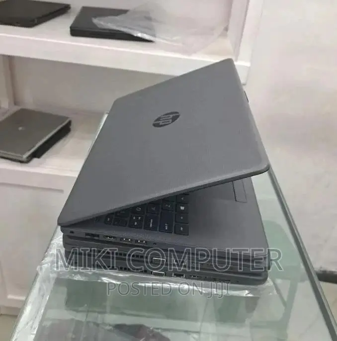 New Laptop HP Stream Notebook 8GB Intel Core i7 HDD 1T