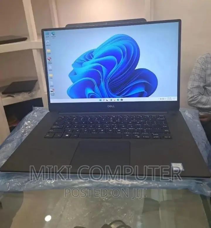 New Laptop Lenovo ThinkPad X270 16GB Intel Core i7 HDD 1T