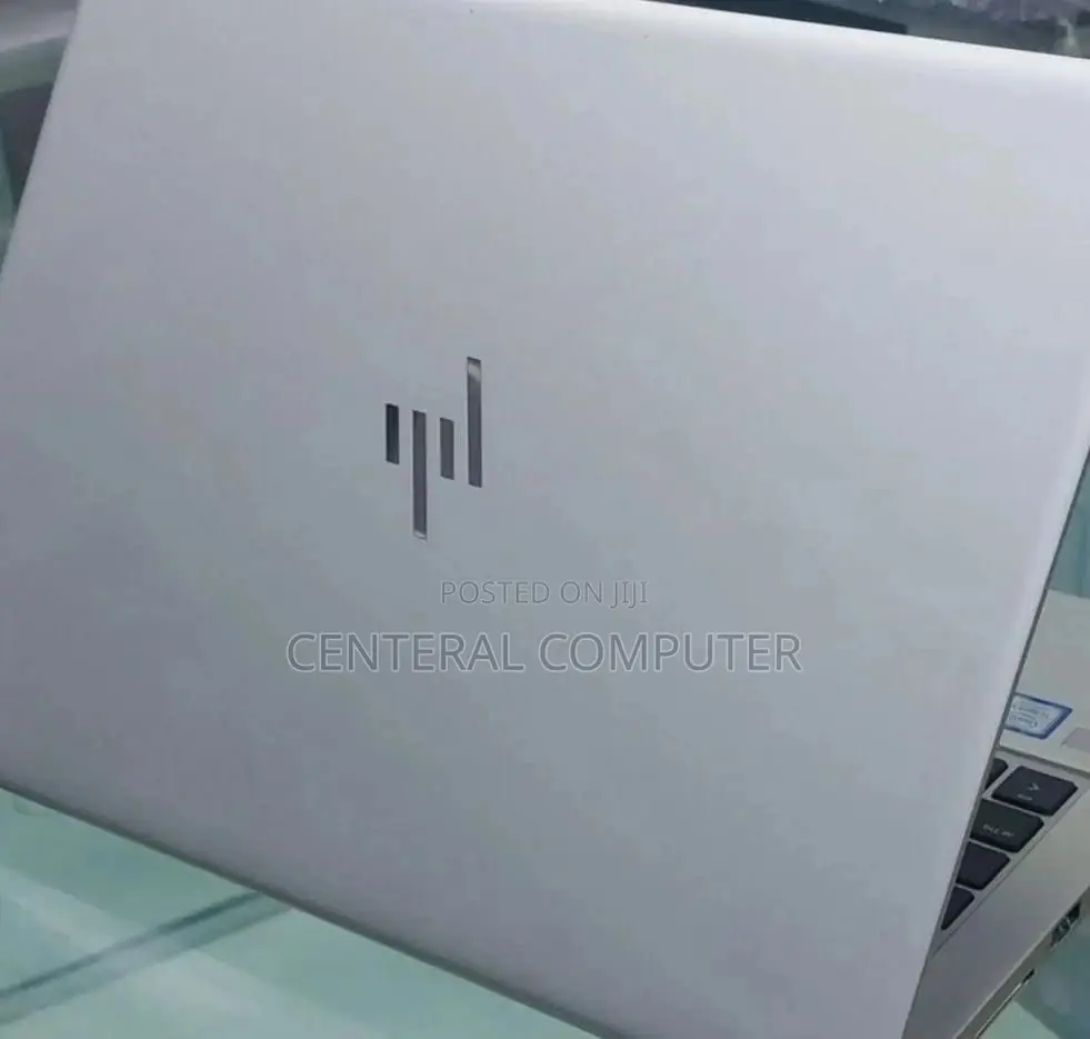 New Laptop HP Envy 17-3000 8GB Intel Core i7 SSD 512GB