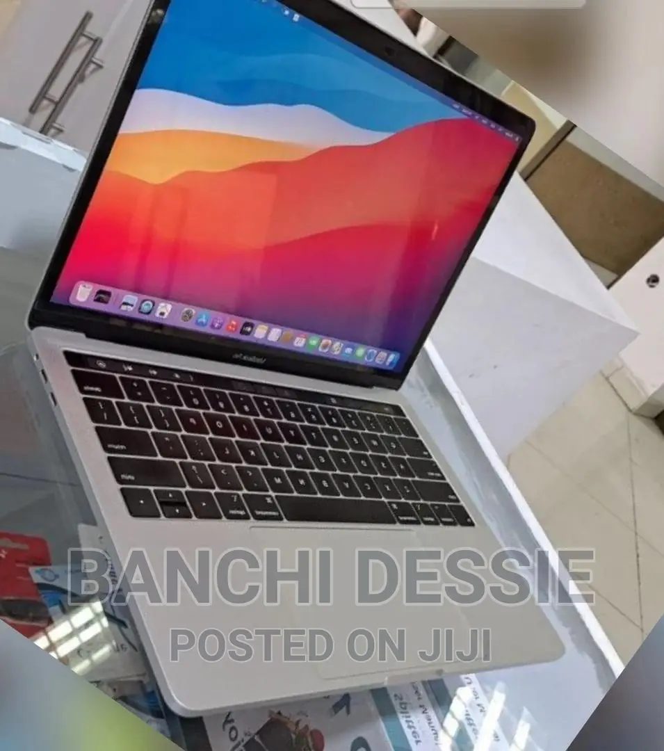 New Laptop Apple MacBook Air 2022 M2 8GB Apple M2 SSD 256GB