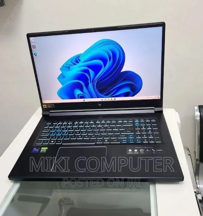 New Laptop Acer Predator Helios 300 16GB Intel Core I9 SSD 1T